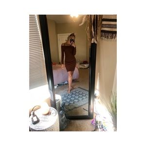 Strapless body con midi dress